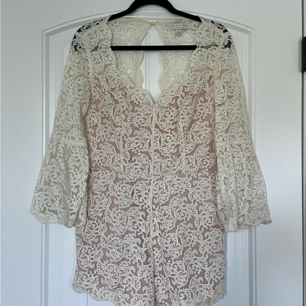 Romper with flare sleeeves